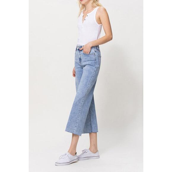 Vervet by Flying Monkey Super High Rise Crop Wide Leg Jeans - V2944 - Size 30 - Picture 3 of 10